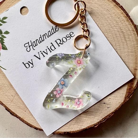 Handmade Initial Keychain | Letter Z - Picture 2 of 4